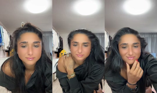 edonamona TikTok Live — Oct 4, 2026, 9:57 AM