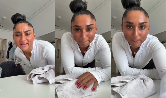 edonamona TikTok Live — Oct 8, 2026, 10:45 AM