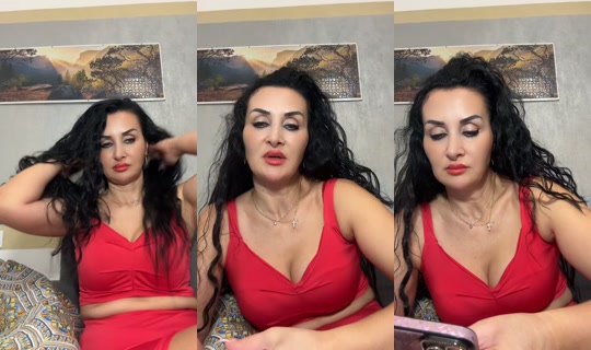 elakristela TikTok Live — Oct 7, 2026, 11:24 PM