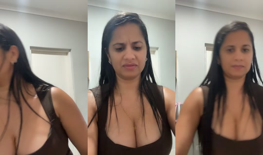 elanagomes05 TikTok Live — Oct 1, 2026, 11:45 PM