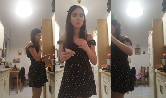 elen_wellness TikTok Live — Sep 22, 2026, 6:13 PM