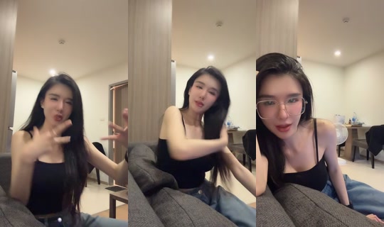 elena424_ TikTok Live — Oct 2, 2026, 10:34 PM
