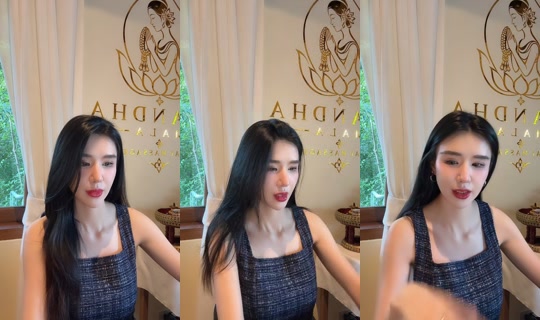 elena424_ TikTok Live — Oct 8, 2026, 9:15 AM