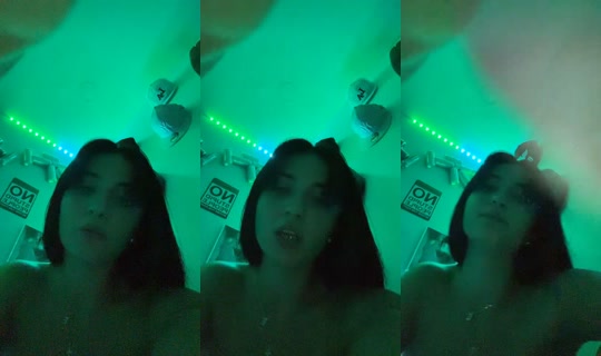 elenapolese_ TikTok Live — Oct 2, 2026, 7:45 PM