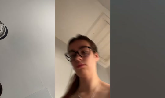 ellie.simpson467 TikTok Live — Aug 21, 2026, 6:08 PM