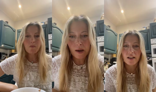 ellie_ella40 TikTok Live — Aug 29, 2026, 6:37 PM