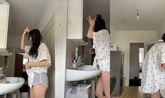 elly187erz TikTok Live — Sep 3, 2026, 11:11 AM