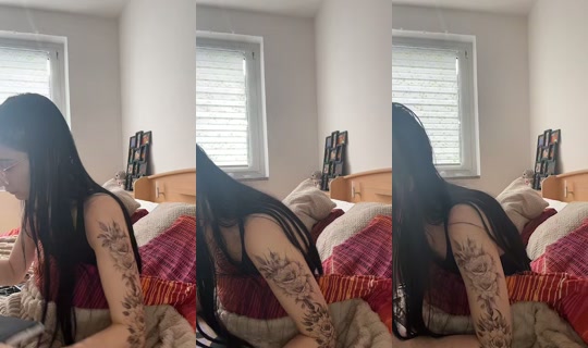 elly187erz TikTok Live — Oct 3, 2026, 9:47 AM