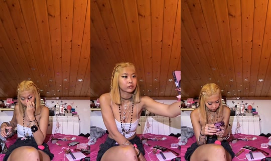 elsa_kitsune TikTok Live — Sep 30, 2026, 7:18 PM
