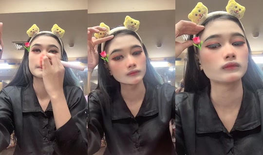 elvira_4014 TikTok Live — Aug 27, 2026, 10:49 AM