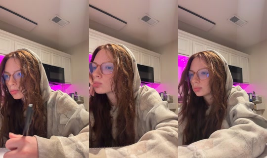 elyssakate4 TikTok Live — Aug 29, 2026, 6:51 AM