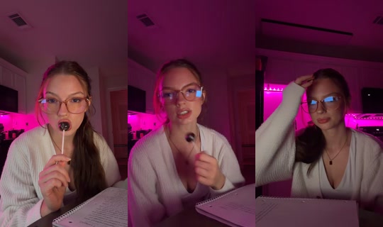 elyssakate4 TikTok Live — Oct 1, 2026, 10:54 PM