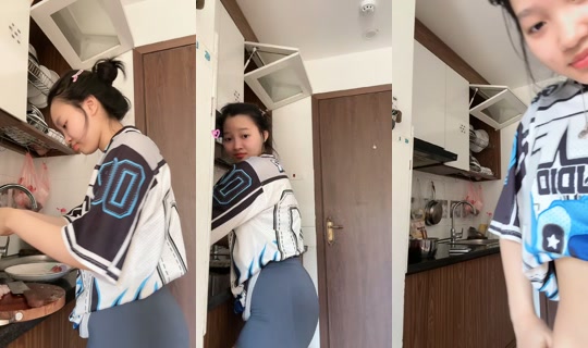 embexiucua_anh TikTok Live — Sep 1, 2026, 3:47 AM