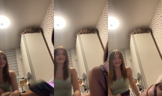 emiliadobsonxx TikTok Live — Aug 29, 2026, 10:49 PM