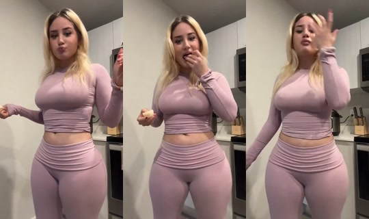 emilyrobe12345 TikTok Live — Sep 7, 2026, 9:32 AM