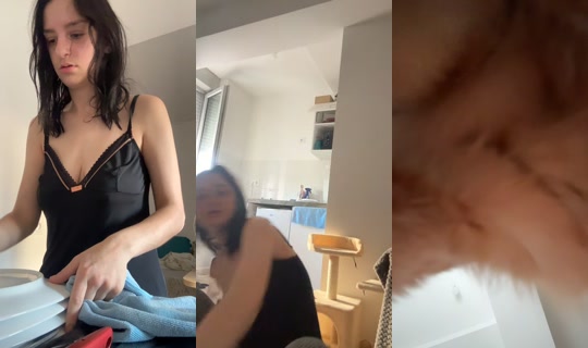 emmagclvs TikTok Live — Oct 3, 2026, 8:11 AM