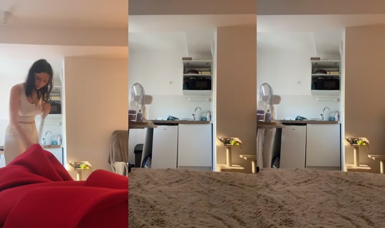 emmagclvs TikTok Live — Oct 8, 2026, 8:17 AM