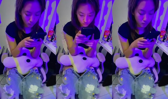 eolrxm5 TikTok Live — Oct 8, 2026, 7:00 AM