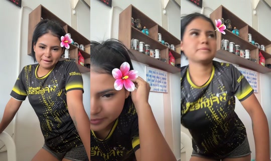 erivl_13 TikTok Live — Oct 1, 2026, 5:31 PM