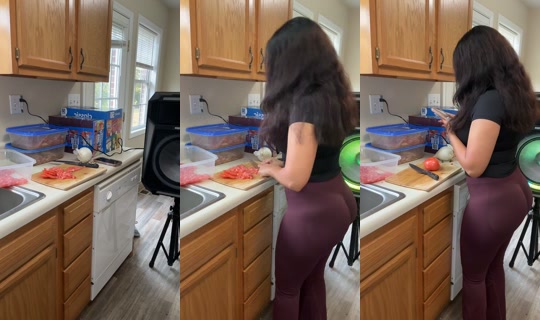 esme.cruz50 TikTok Live — Sep 19, 2026, 10:29 PM