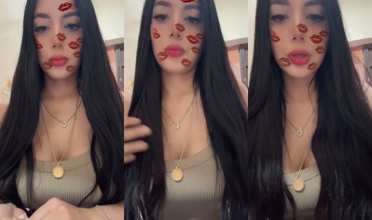 esmeraldacandela TikTok Live — Aug 21, 2026, 11:52 PM