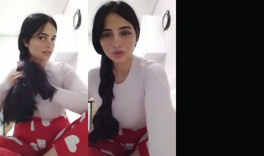 esmeri21213 TikTok Live — Sep 27, 2026, 12:29 PM