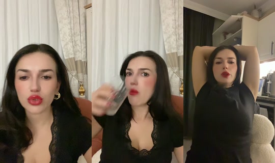 esraaa54o TikTok Live — Oct 3, 2026, 8:46 PM