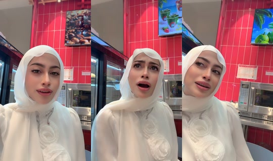 esyaaaaaa.z TikTok Live — Sep 15, 2026, 11:58 AM