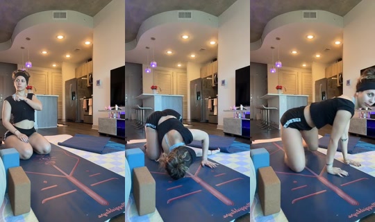 evee__marie TikTok Live — Oct 5, 2026, 3:32 PM