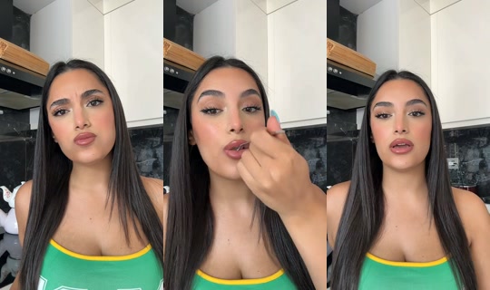 eylemosko TikTok Live — Aug 26, 2026, 11:52 AM