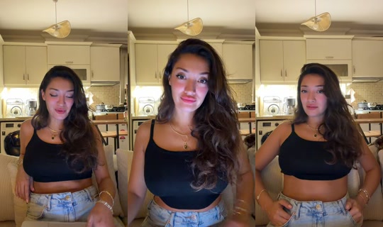 ezgisertt TikTok Live — Oct 1, 2026, 11:02 PM