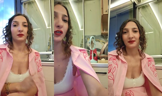 ezooysar TikTok Live — Oct 3, 2026, 4:03 PM