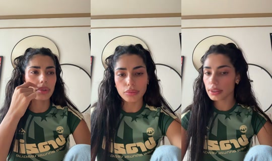 f__concept TikTok Live — Oct 6, 2026, 5:20 AM