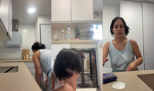familiatortuga18 TikTok Live — Oct 9, 2026, 10:04 AM