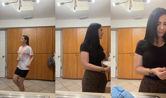 fania2387 TikTok Live — Oct 2, 2026, 7:52 PM