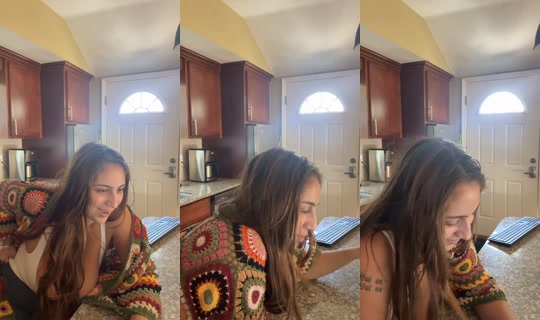 farahlove111 TikTok Live — Aug 29, 2026, 4:59 PM