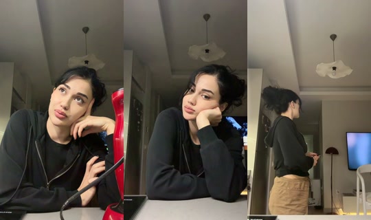 feyzakkann TikTok Live — Oct 8, 2026, 7:18 PM