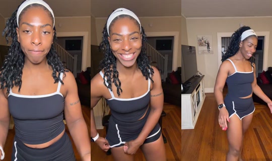 flattummystephy TikTok Live — Oct 8, 2026, 9:32 AM