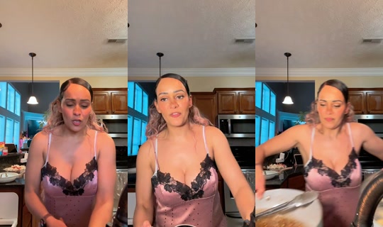 foxglove888 TikTok Live — Oct 5, 2026, 10:31 PM