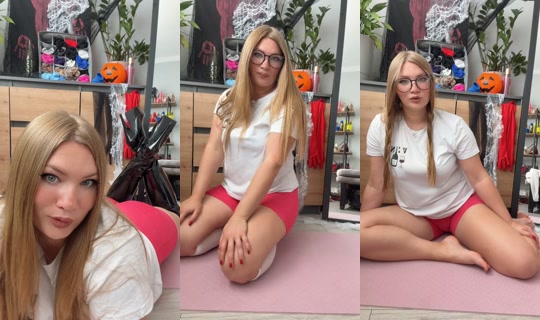 foxxjessy_04 TikTok Live — Oct 5, 2026, 11:36 AM