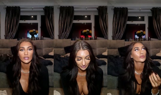 foxymegs_22 TikTok Live — Oct 9, 2026, 6:53 PM