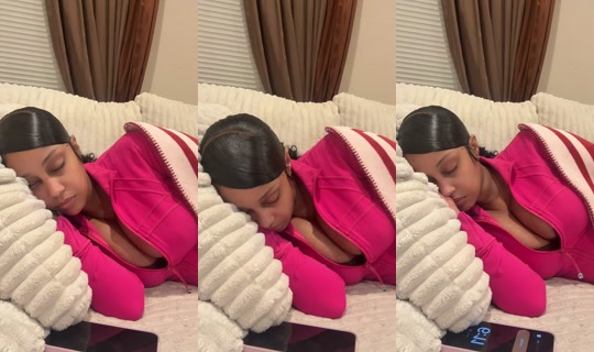 frebaebae TikTok Live — Oct 2, 2026, 1:03 PM