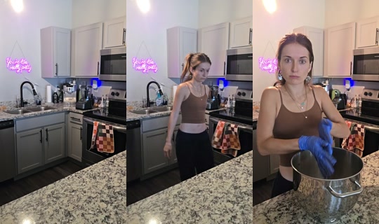 gabbymitchneck TikTok Live — Oct 5, 2026, 3:37 PM