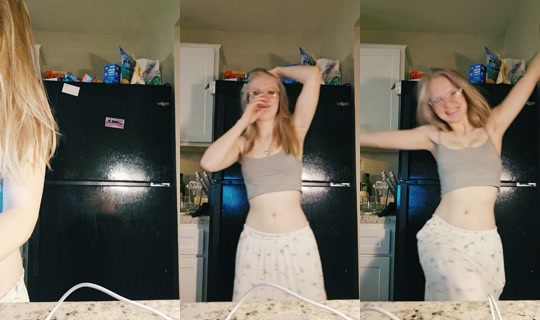 gabrielle_marie125 TikTok Live — Aug 28, 2026, 11:43 PM