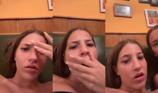 gabriieelaa02._ TikTok Live — Aug 21, 2026, 9:48 PM
