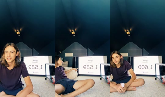 geek44292 TikTok Live — Aug 23, 2026, 9:22 PM