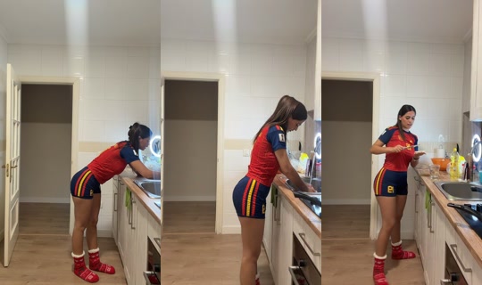 ginarss_02 TikTok Live — Oct 3, 2026, 3:15 PM