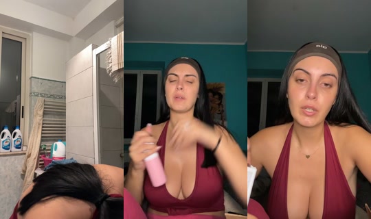 giulia.mac_ TikTok Live — Oct 4, 2026, 10:33 PM