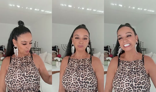 giuliana.338 TikTok Live — Oct 3, 2026, 9:34 AM
