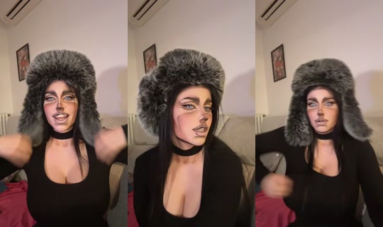 giulymoon96 TikTok Live — Aug 26, 2026, 10:39 PM